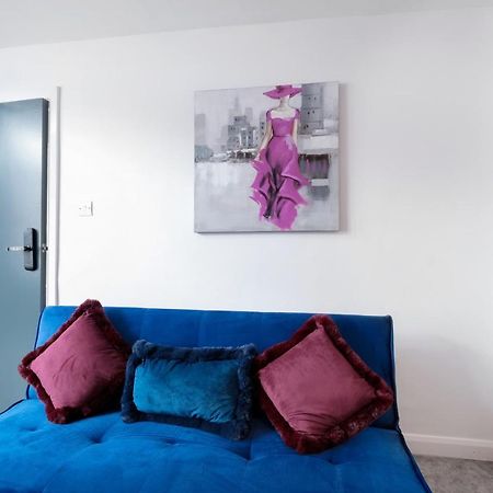 Fernbank Studios Sudbury Hill Harrow Self-Contained Studios With En-Suite Wembley Exterior photo